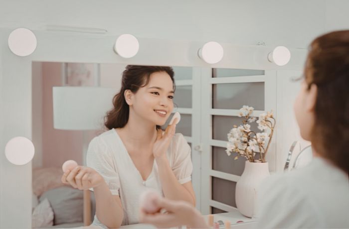 Ketika Makeup Dipakai untuk Menyembunyikan Rasa Tidak Percaya Diri
