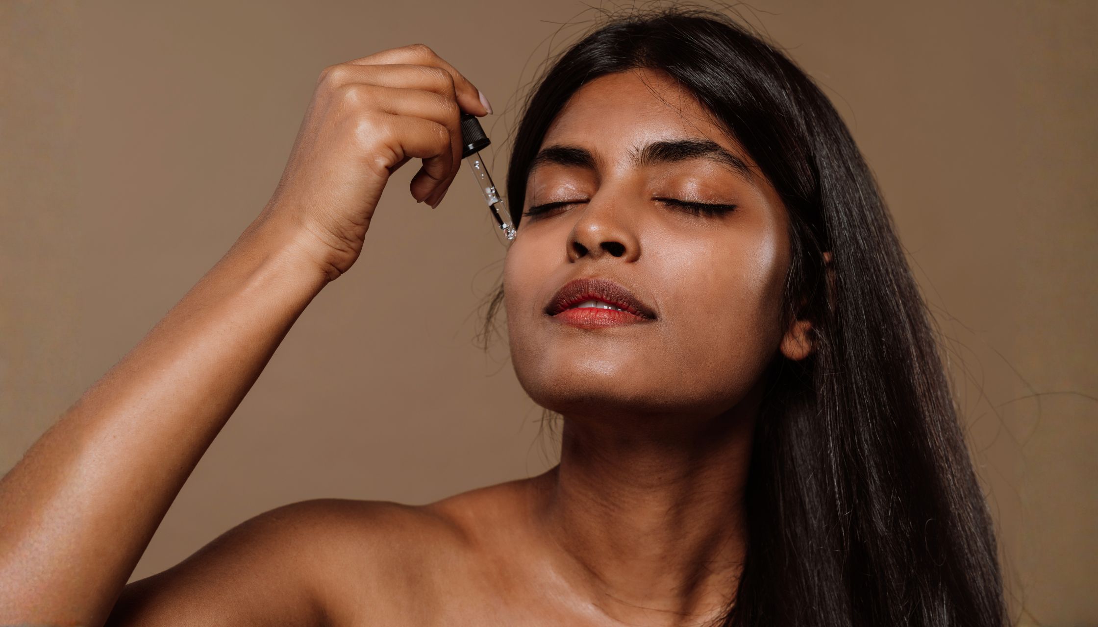 Mengenal Niacinamide dan Perannya dalam Skincare