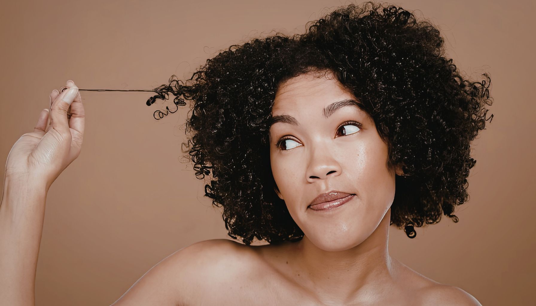Lurus, Keriting, Berminyak, Berwarna, Kenapa Perawatan Rambutnya Dibikin Sama?
